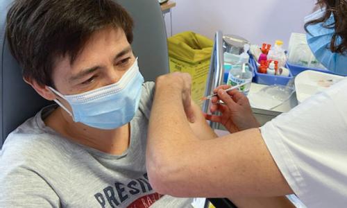 Lancement de la vaccination contre la covid-19